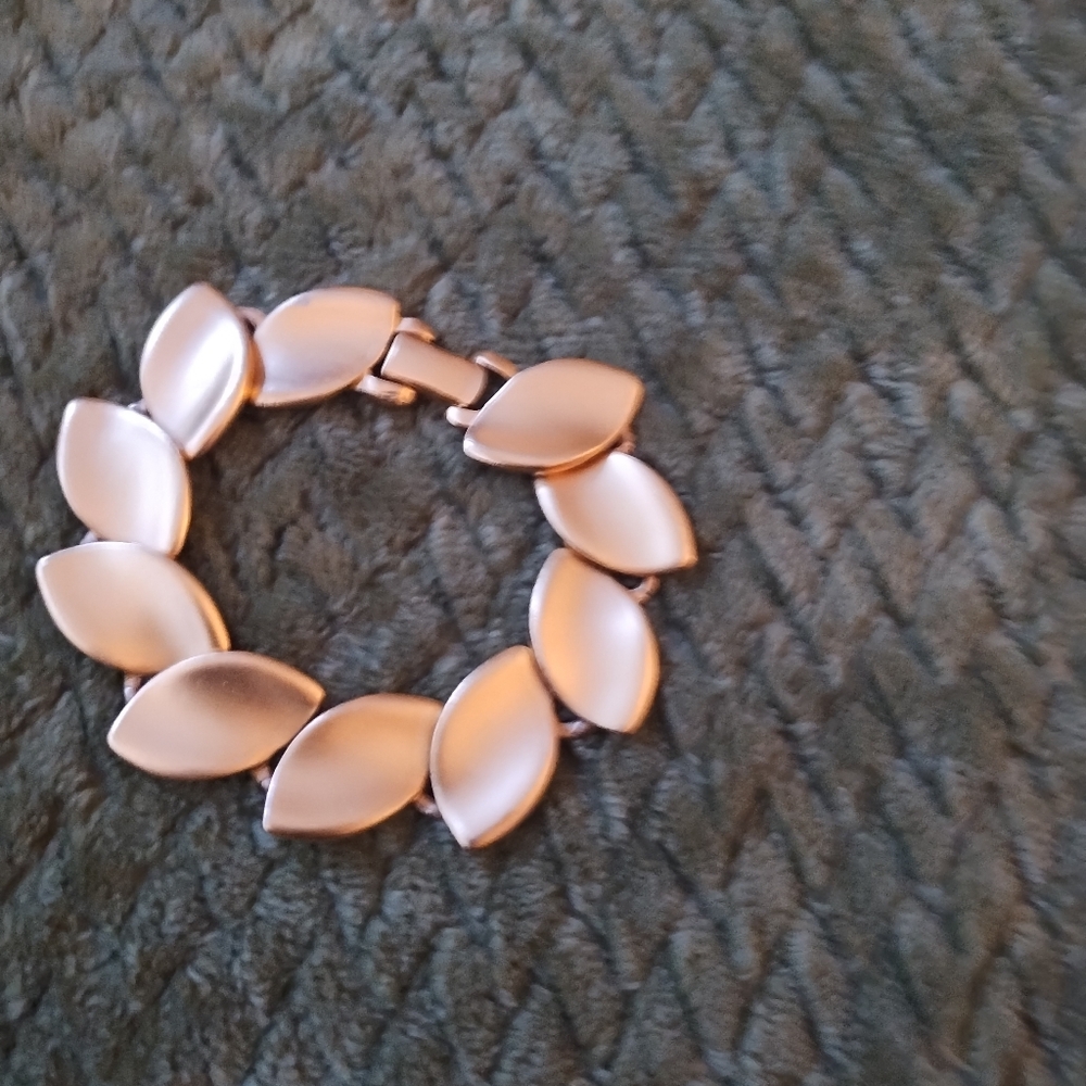 Elegant Monet Gold Leaf Bracelet